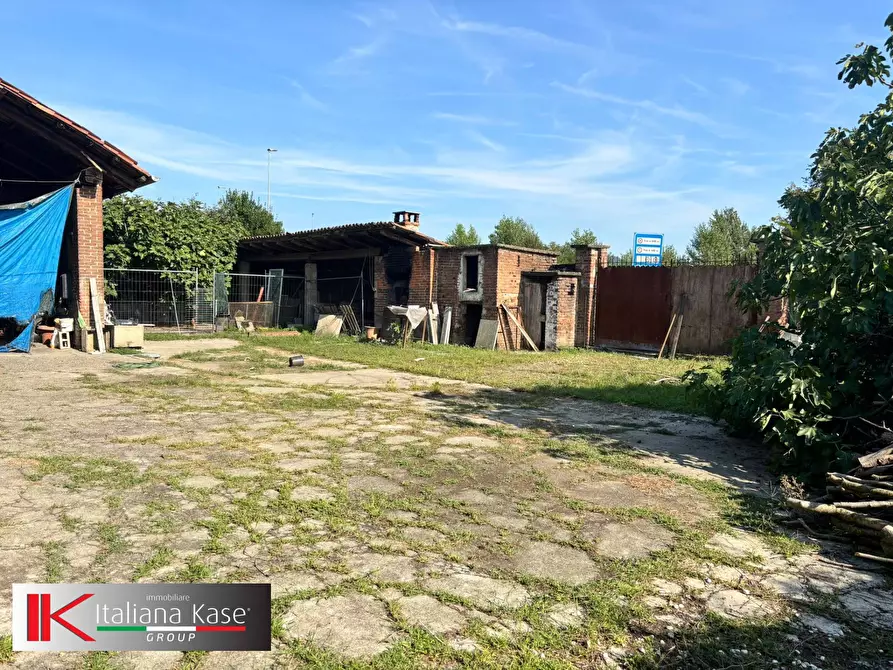 Immagine 5 di Rustico / casale in vendita  in Via Torino a Brandizzo