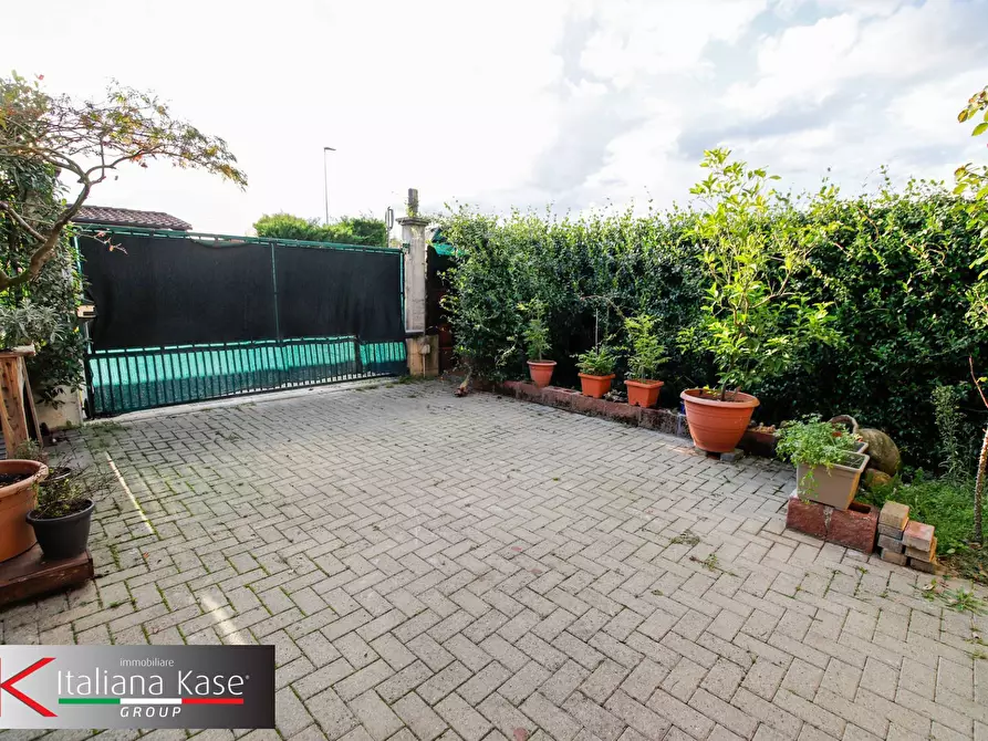 Immagine 49 di Villetta a schiera in vendita  in via galliano 17 a Bruino