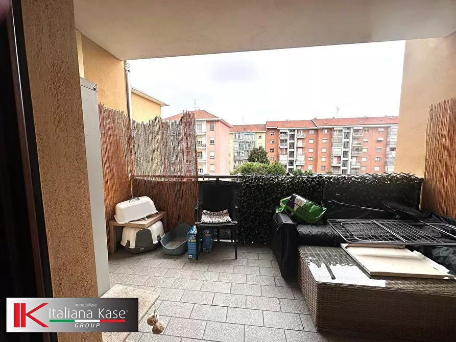 Immagine 8 di Appartamento in vendita  in Via La Thuile a Torino