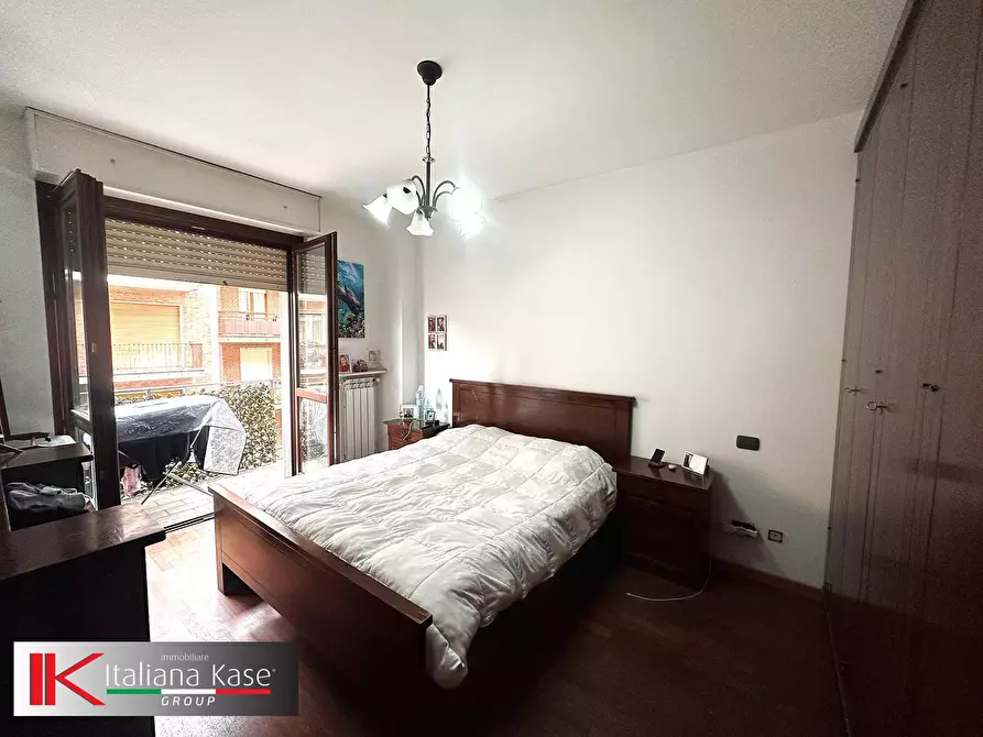 Immagine 13 di Appartamento in vendita  in Via La Thuile a Torino