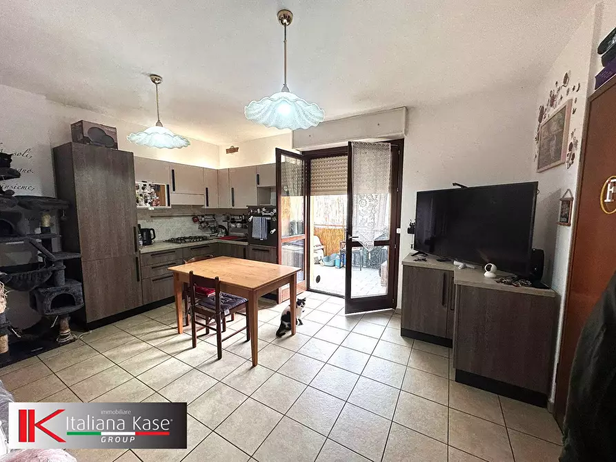 Immagine 15 di Appartamento in vendita  in Via La Thuile a Torino