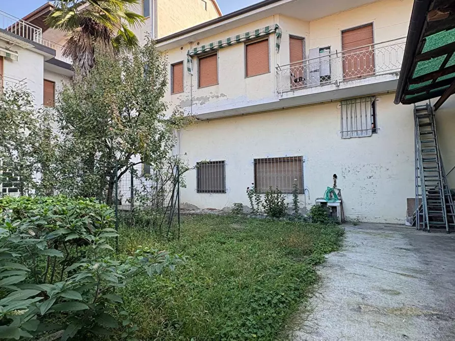 Immagine 3 di Casa semindipendente in vendita  in via duca degli abruzzi 48 a Caluso