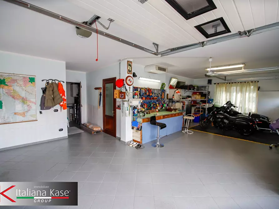 Immagine 41 di Villa in vendita  in corso torino a Caluso