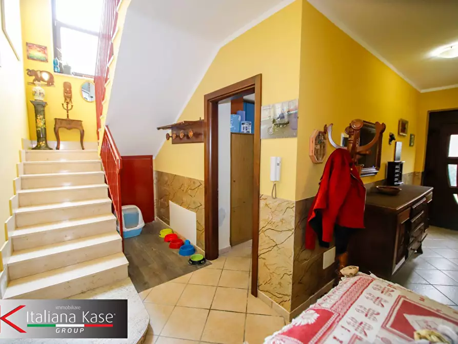 Immagine 10 di Villa in vendita  in corso torino a Caluso