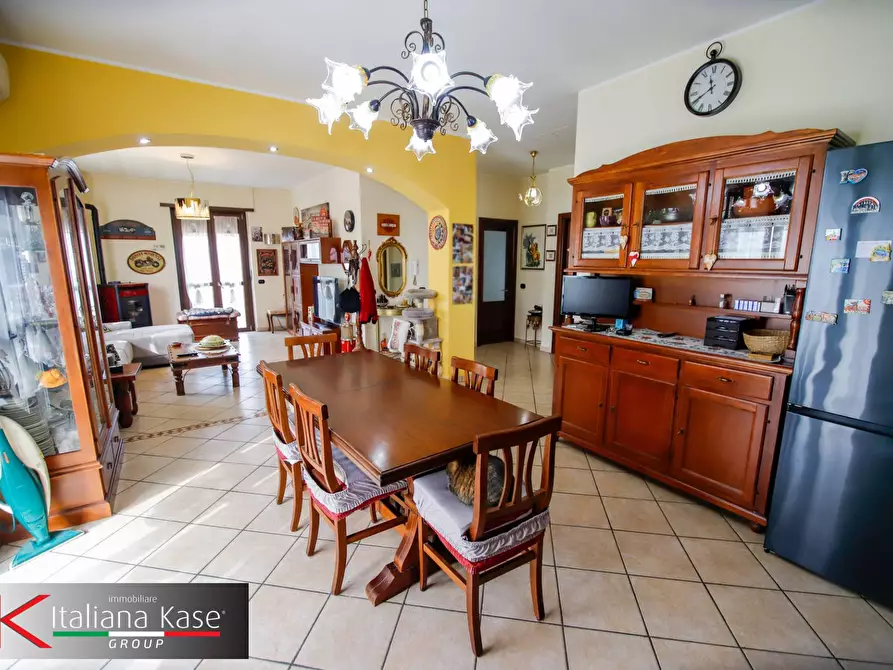 Immagine 12 di Villa in vendita  in corso torino a Caluso