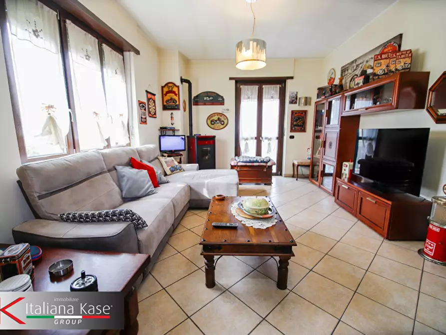 Immagine 14 di Villa in vendita  in corso torino a Caluso