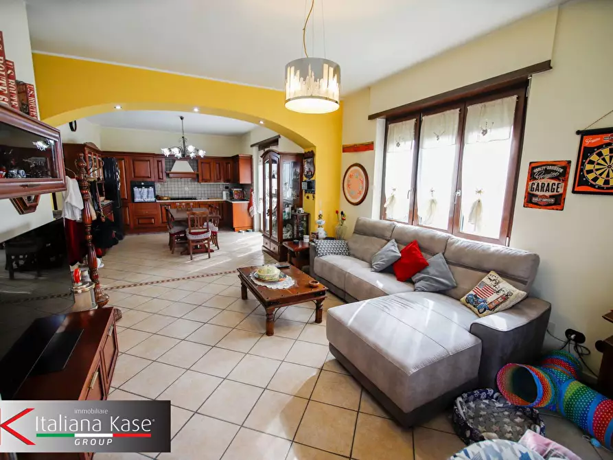 Immagine 17 di Villa in vendita  in corso torino a Caluso