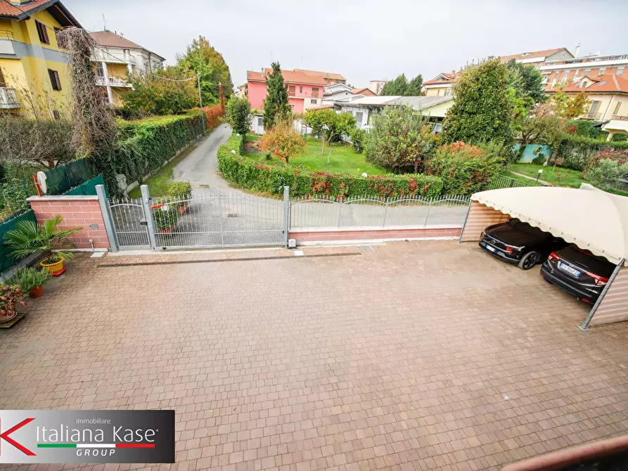 Immagine 46 di Villa in vendita  in corso torino a Caluso