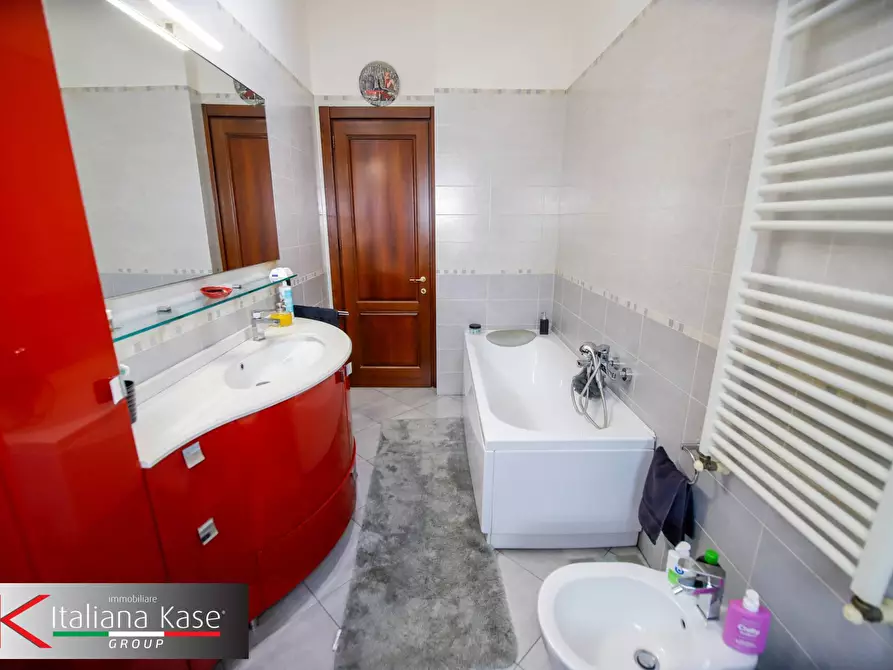 Immagine 30 di Villa in vendita  in corso torino a Caluso