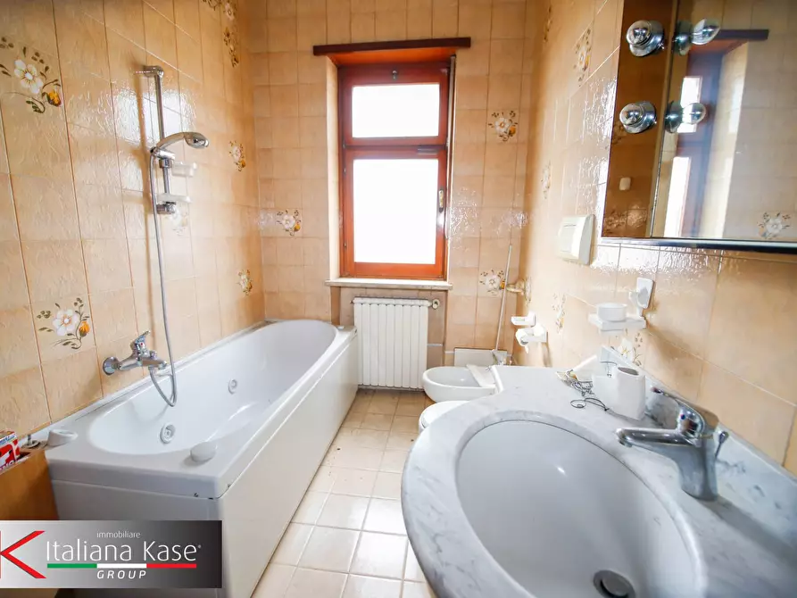 Immagine 54 di Casa semindipendente in vendita  in via duca degli abruzzi 48 a Caluso