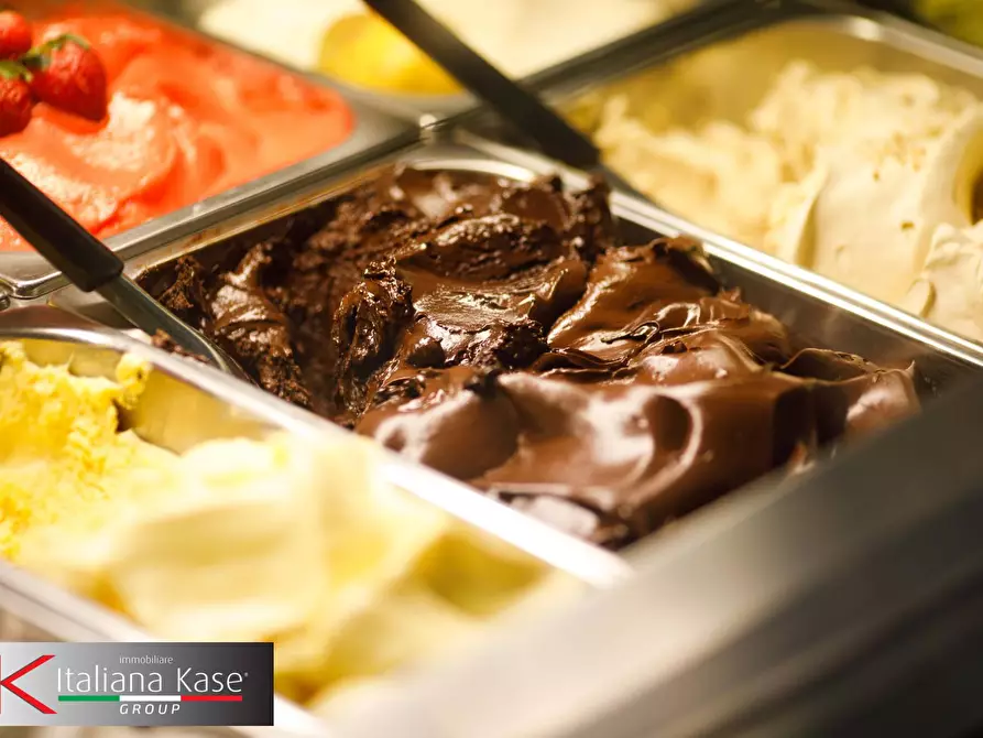 Immagine 8 di Attività commerciale in vendita  in don brovero a Bruino