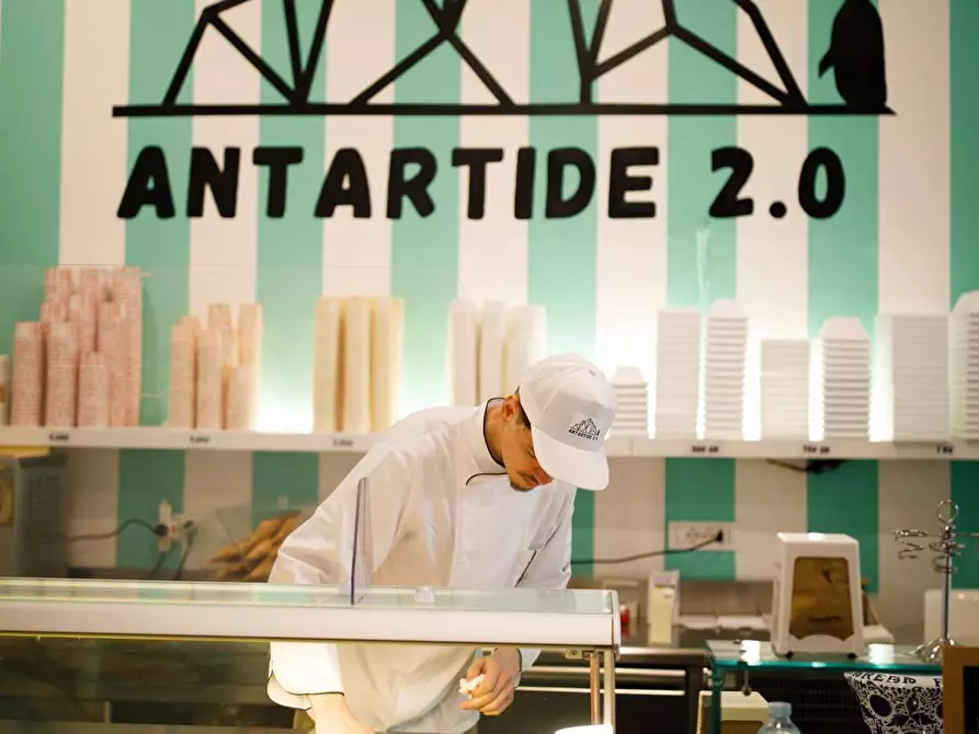 Immagine 9 di Attività commerciale in vendita  in don brovero a Bruino