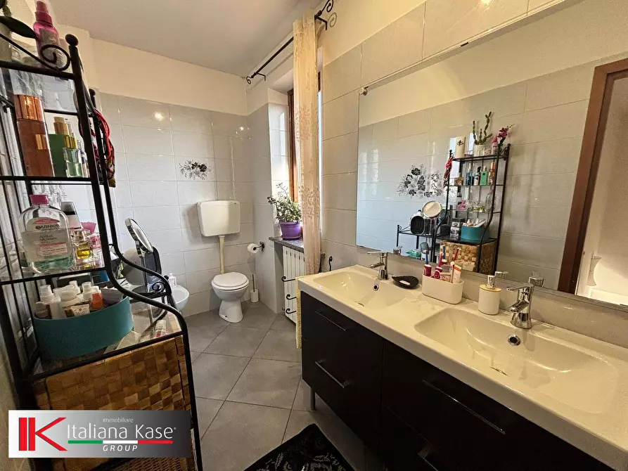 Immagine 13 di Casa semindipendente in vendita  in Via Castiglione a Settimo Torinese