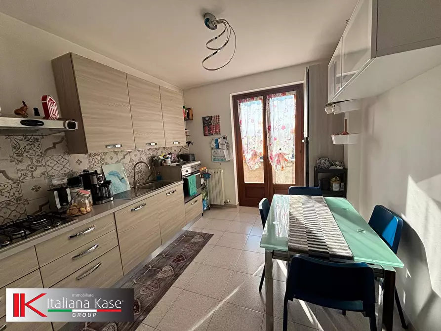 Immagine 15 di Casa semindipendente in vendita  in Via Castiglione a Settimo Torinese