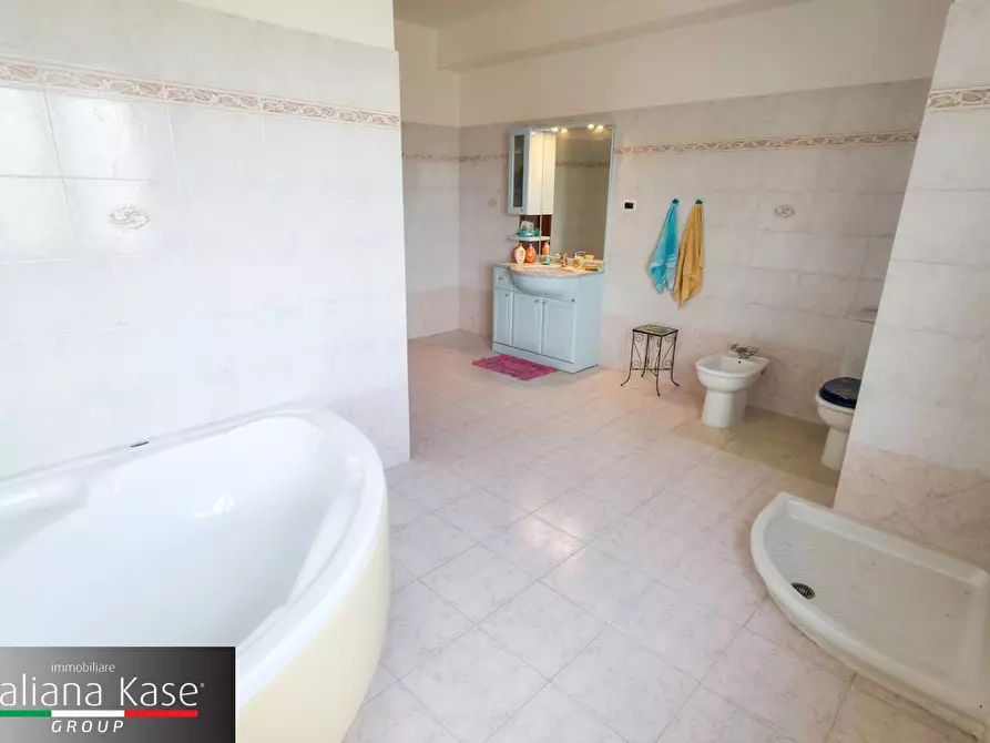 Immagine 10 di Appartamento in vendita  in strada statale san giorgio-cigliano 7 a San Giusto Canavese