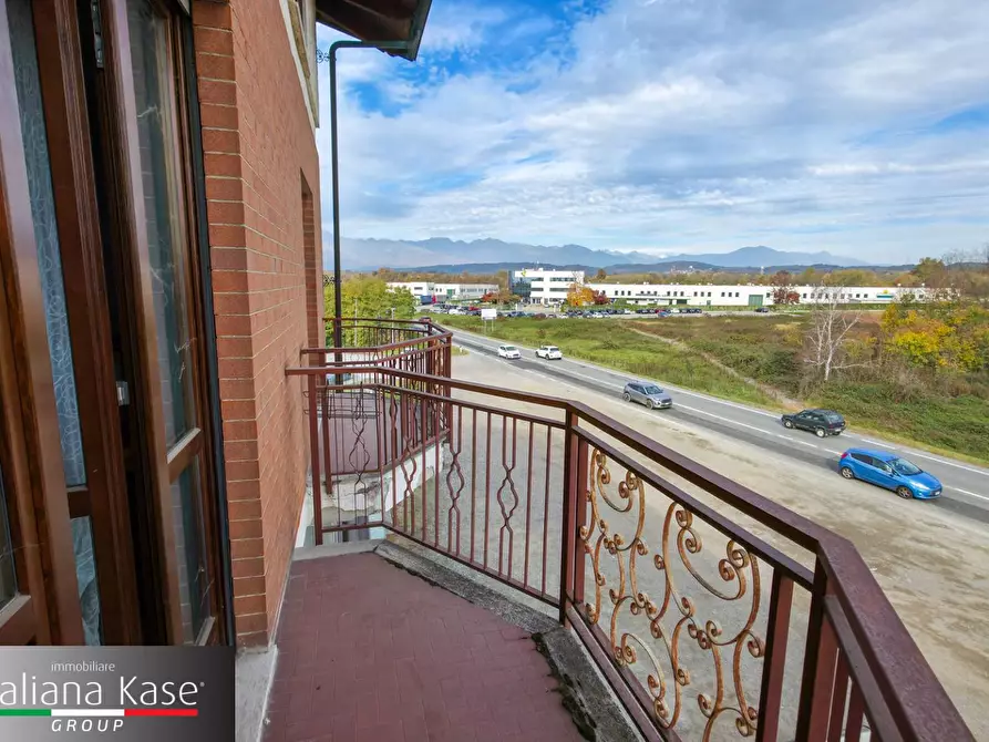 Immagine 27 di Appartamento in vendita  in strada statale san giorgio-cigliano 7 a San Giusto Canavese