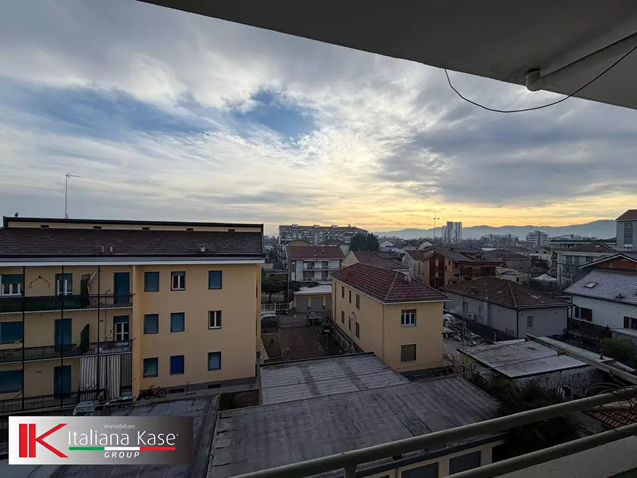 Immagine 8 di Appartamento in vendita  in Via Pasubio a Settimo Torinese