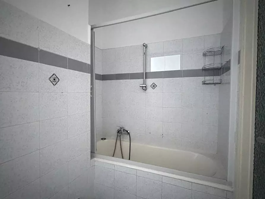 Immagine 23 di Appartamento in vendita  in Via Pasubio a Settimo Torinese