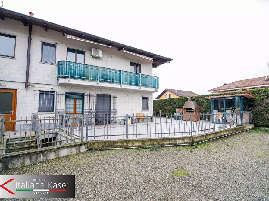 Immagine 16 di Appartamento in vendita  in via roma 39 a Bruino