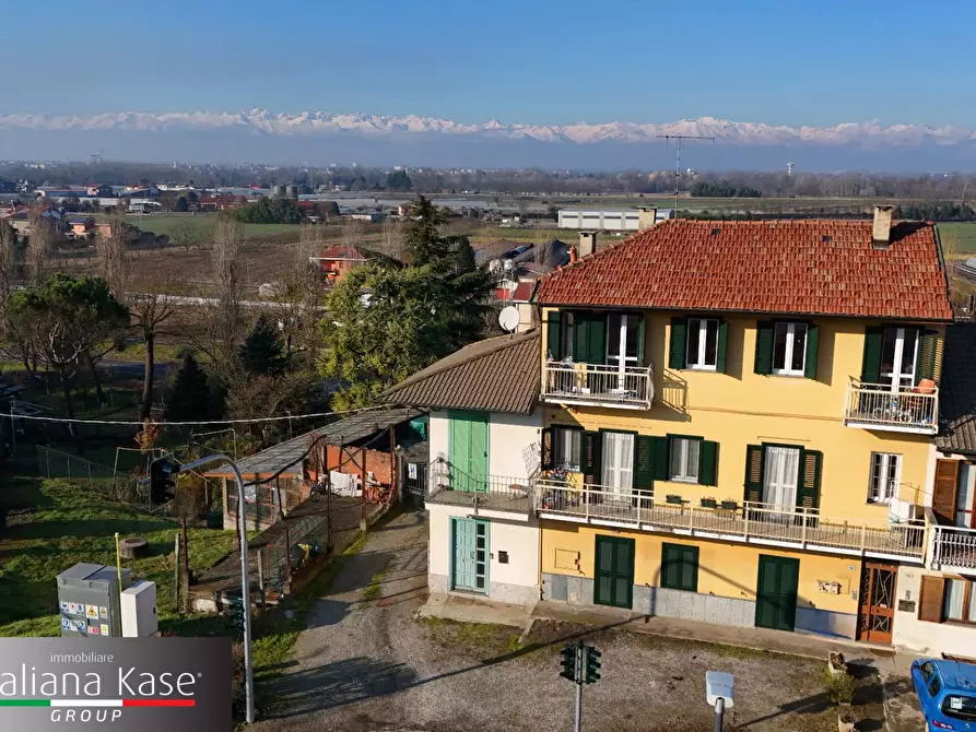 Immagine 8 di Palazzo in vendita  in via torino a Bruino