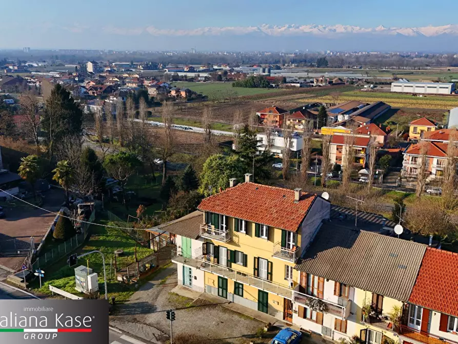 Immagine 10 di Palazzo in vendita  in via torino a Bruino