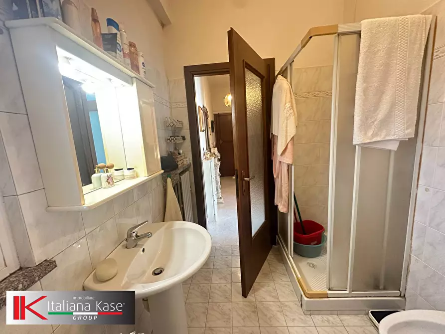 Immagine 15 di Palazzo in vendita  in via torino a Bruino