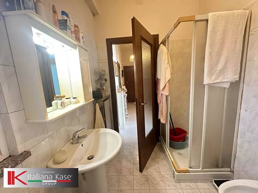 Immagine 16 di Palazzo in vendita  in via torino a Bruino