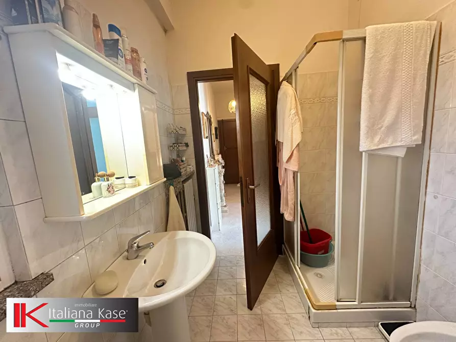 Immagine 12 di Palazzo in vendita  in via torino a Bruino