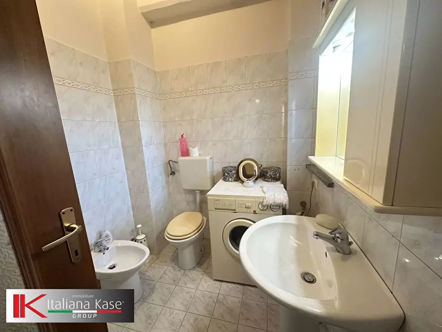 Immagine 19 di Palazzo in vendita  in via torino a Bruino