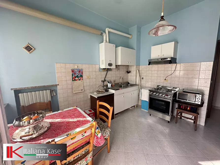 Immagine 23 di Palazzo in vendita  in via torino a Bruino