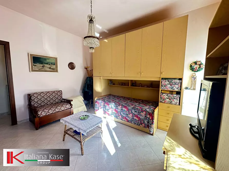 Immagine 29 di Palazzo in vendita  in via torino a Bruino