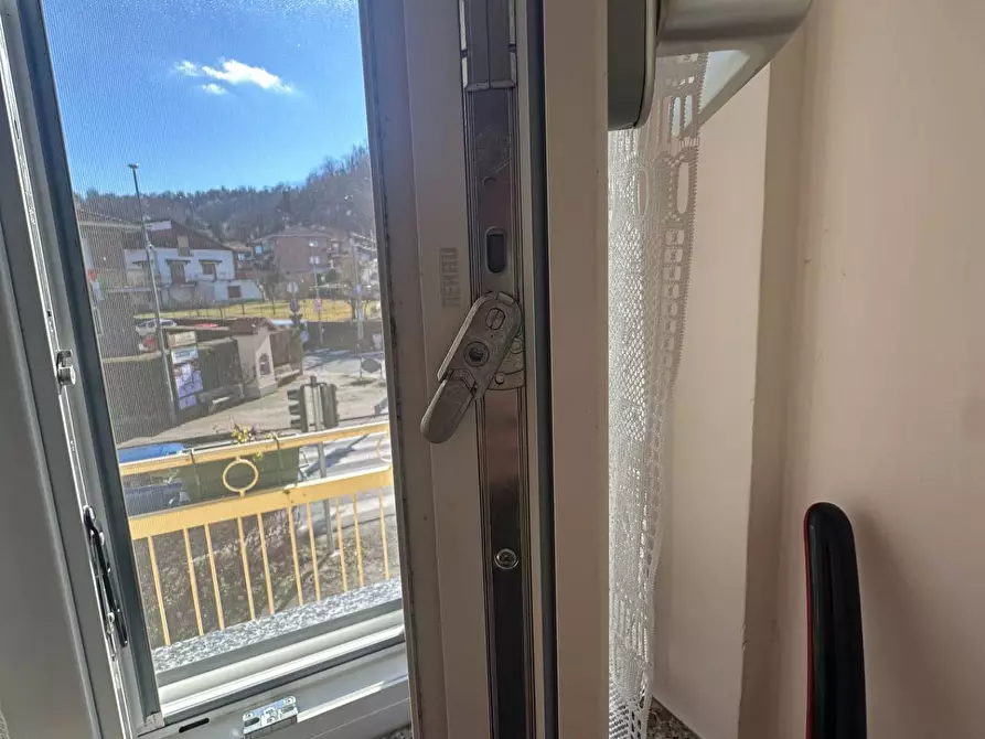 Immagine 57 di Palazzo in vendita  in via torino a Bruino