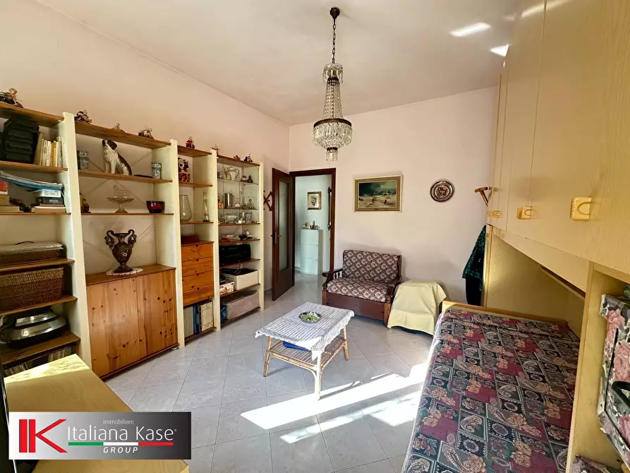 Immagine 43 di Palazzo in vendita  in via torino a Bruino