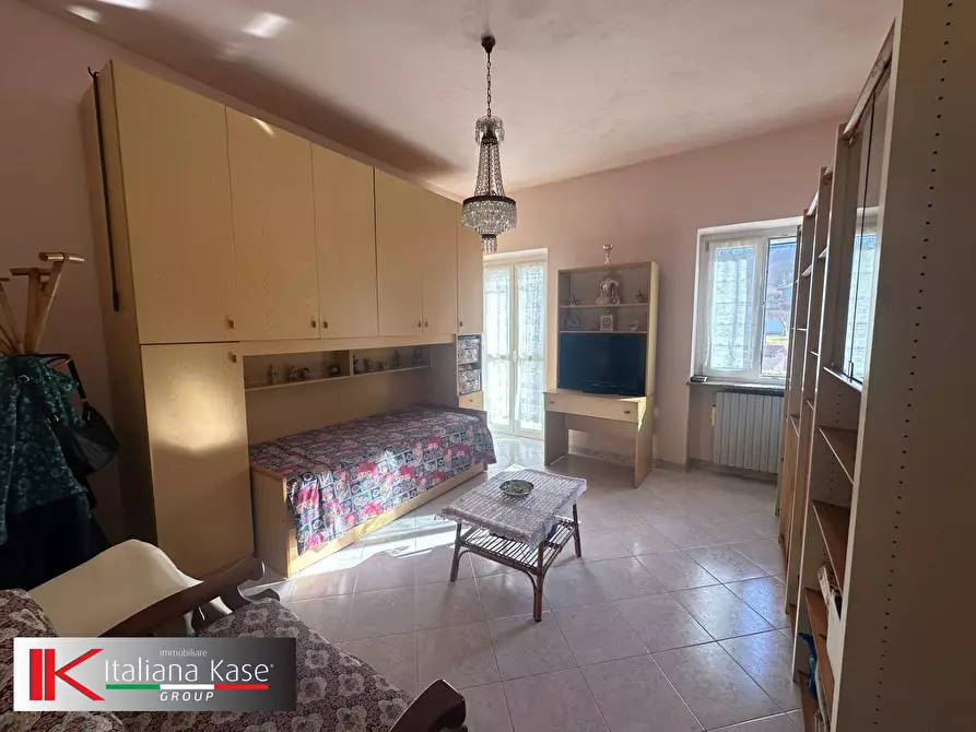 Immagine 48 di Palazzo in vendita  in via torino a Bruino