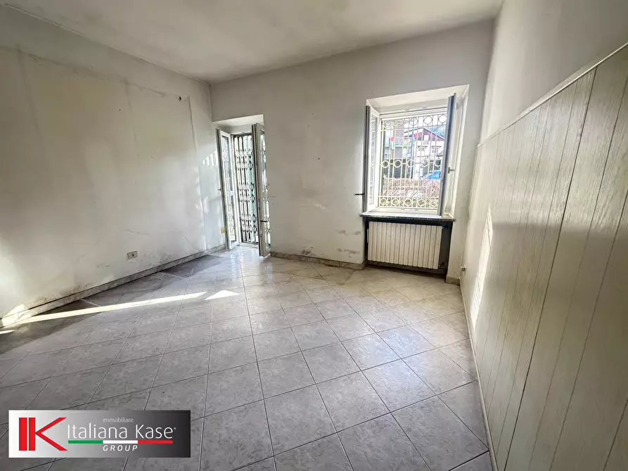 Immagine 55 di Palazzo in vendita  in via torino a Bruino