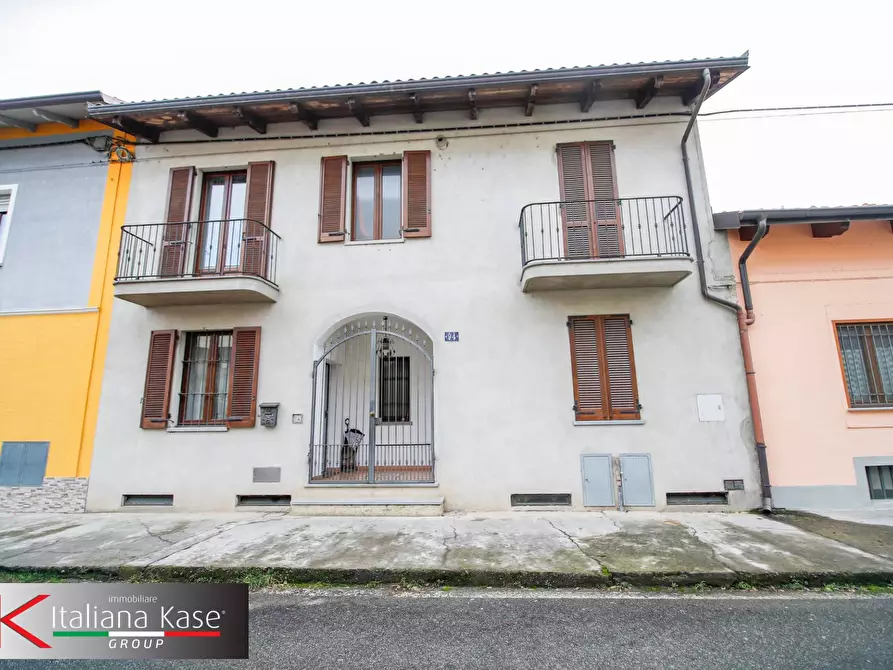 Immagine 2 di Casa semindipendente in vendita  in via vittorio veneto 94b a Caluso