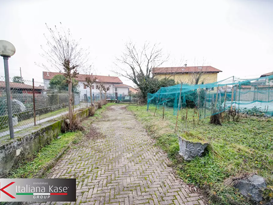 Immagine 29 di Casa semindipendente in vendita  in via vittorio veneto 94b a Caluso