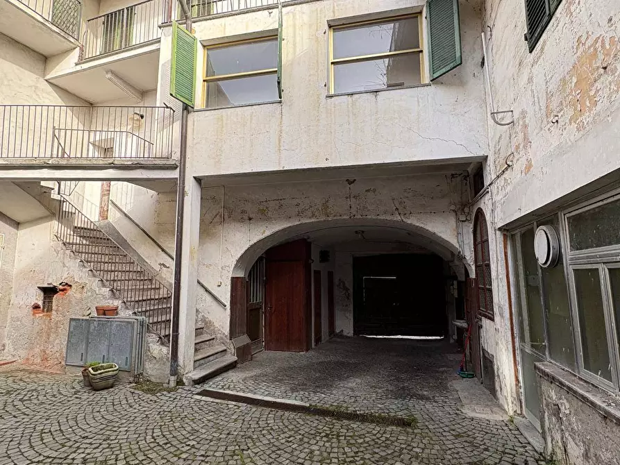 Immagine 8 di Appartamento in vendita  in piazza VII martiri 5 a Albiano D'ivrea
