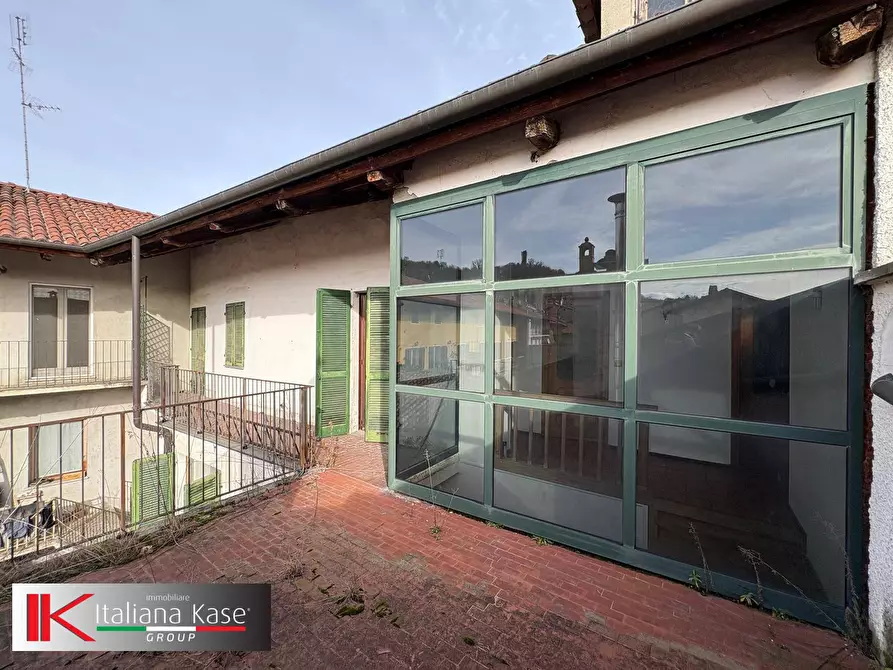 Immagine 10 di Appartamento in vendita  in piazza VII martiri 5 a Albiano D'ivrea