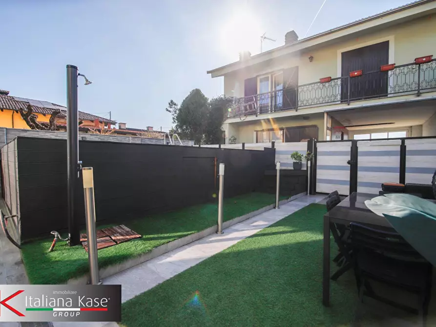 Immagine 6 di Casa semindipendente in vendita  in via primo maggio 15 a Mazzè