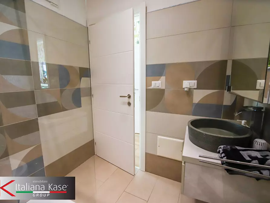 Immagine 30 di Casa semindipendente in vendita  in via primo maggio 15 a Mazzè