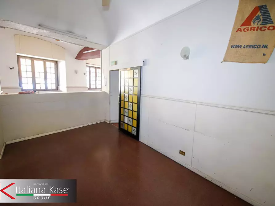 Immagine 13 di Ufficio in affitto  in piazza ubertini 1 a Caluso