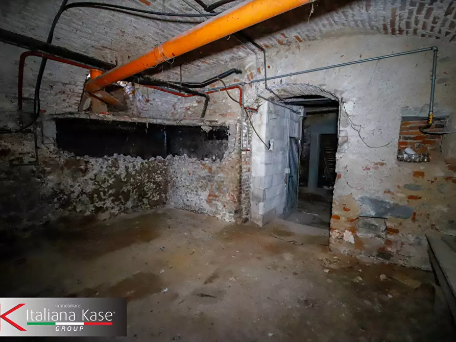 Immagine 29 di Ufficio in affitto  in piazza ubertini 1 a Caluso