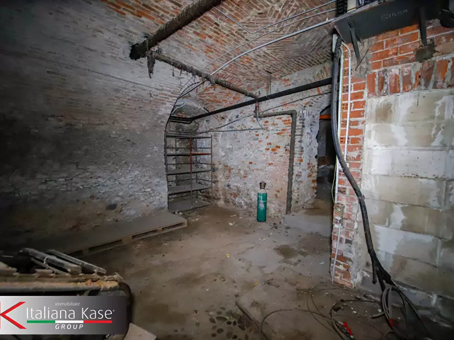 Immagine 33 di Ufficio in affitto  in piazza ubertini 1 a Caluso