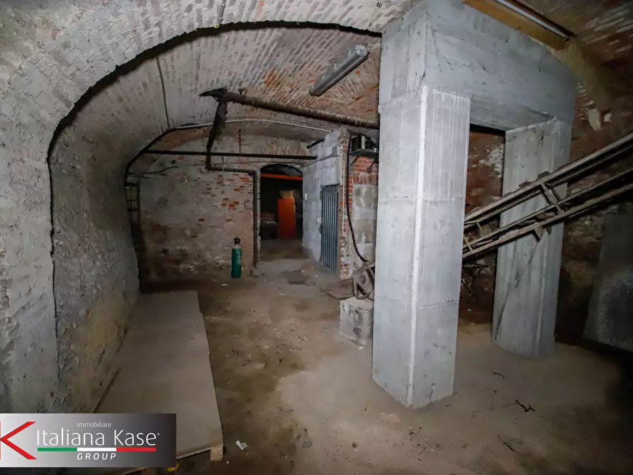 Immagine 34 di Ufficio in affitto  in piazza ubertini 1 a Caluso