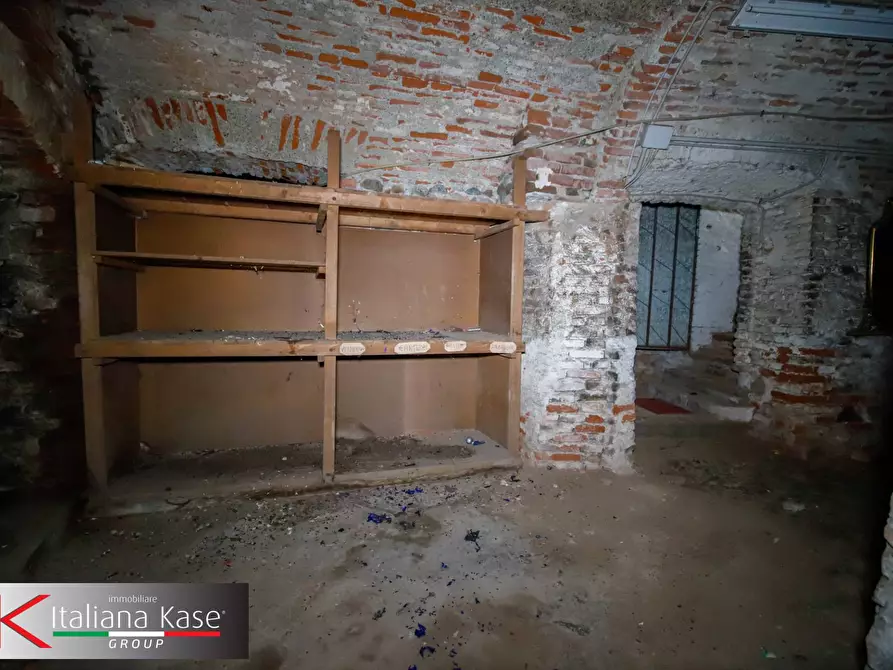 Immagine 35 di Ufficio in affitto  in piazza ubertini 1 a Caluso