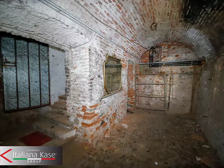 Immagine 37 di Ufficio in affitto  in piazza ubertini 1 a Caluso