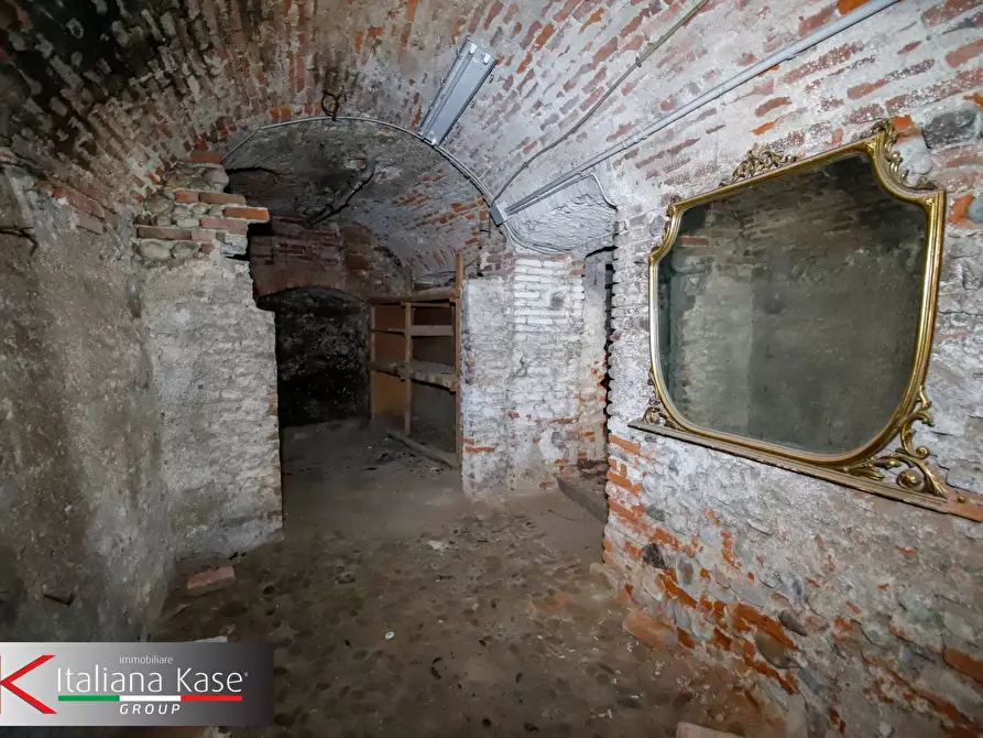 Immagine 38 di Ufficio in affitto  in piazza ubertini 1 a Caluso