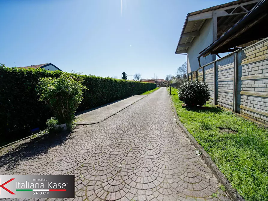 Immagine 2 di Appartamento in vendita  in via palestro 30 a Bruino