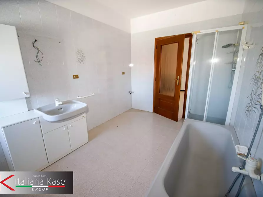 Immagine 21 di Appartamento in vendita  in via palestro 30 a Bruino